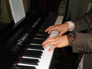 Hands on the piano